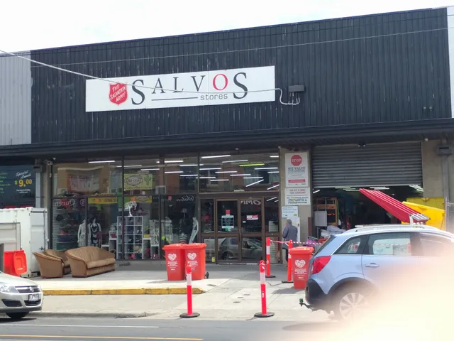 Salvos Stores Niddrie