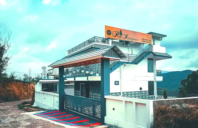 PINE RESIDENCY