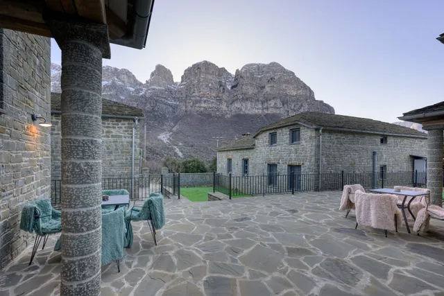 Wild Lavender Mountain Resort