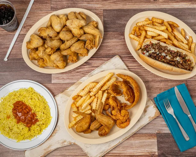 Mak Seafood Chicken & Subs