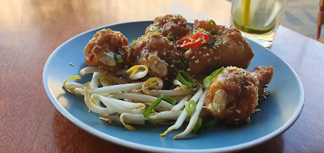 MeMe Vietnamese Food