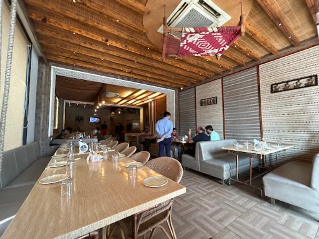 Shree Maruti Nandan Kathiyawadi Restaurant