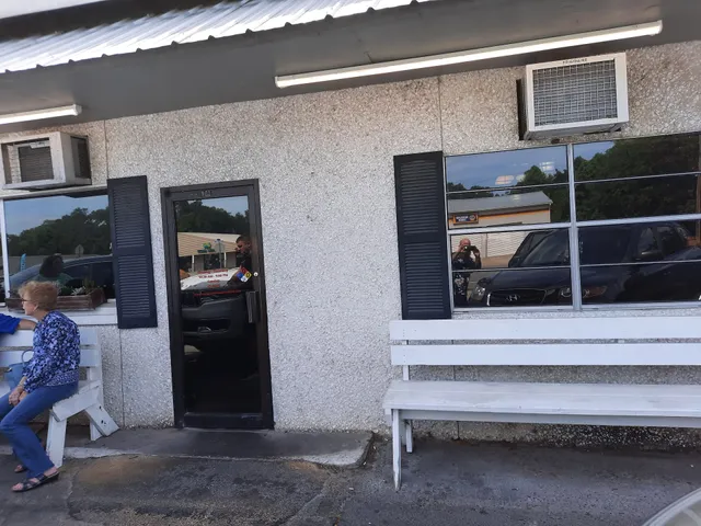 B & J's Steaks & Seafood