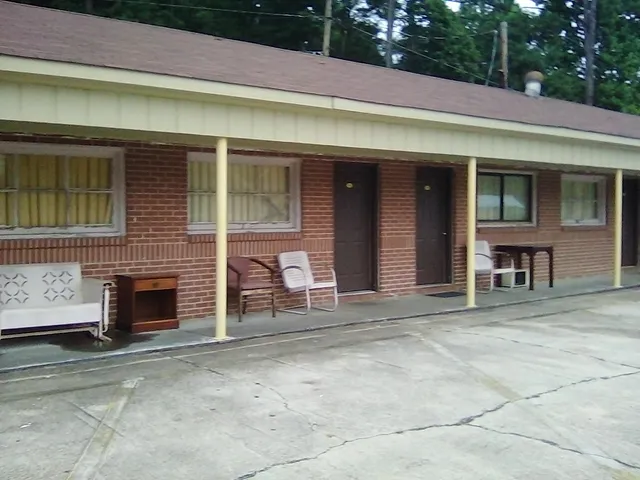 Alex City Motel