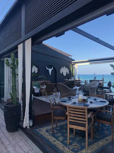 DOMES party restaurant