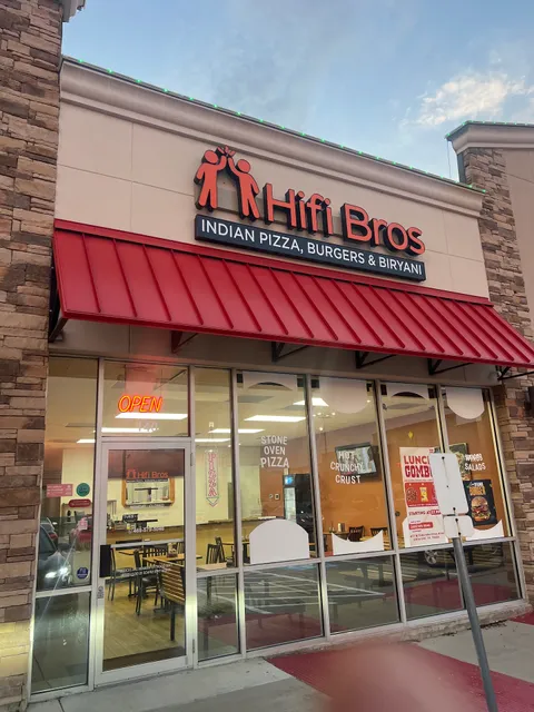 Hifi Bros - Indian Pizza, Burgers & Biryani