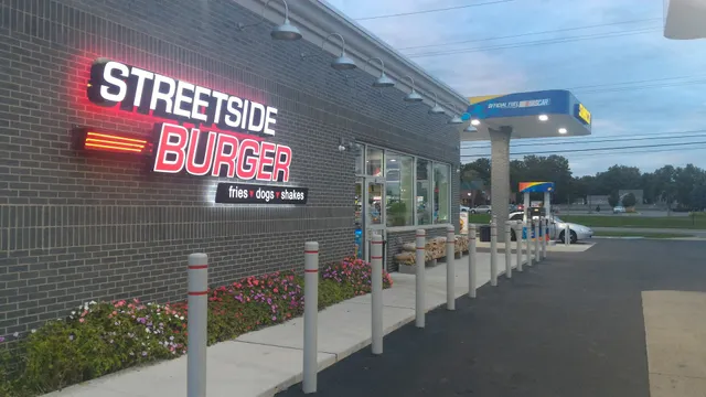 Streetside Burger