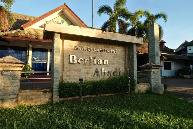 Hotel Berlian Abadi