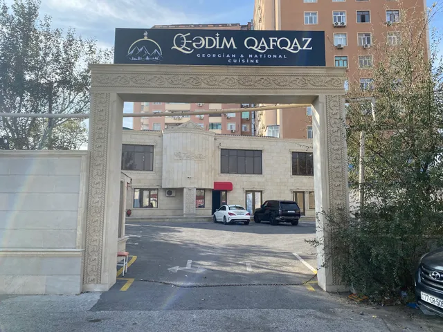 Qedim Qafqaz restoranı