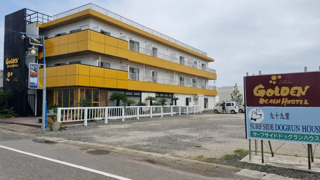 Golden Beach Hotel
