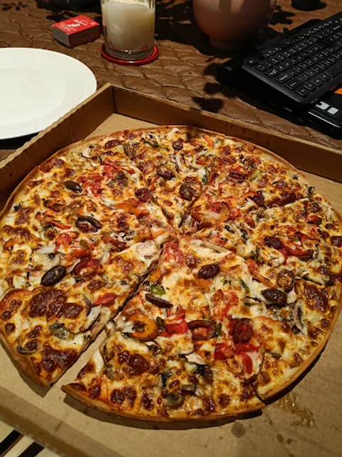 Hole in One Pizza & Pasta