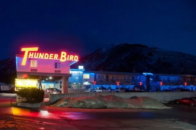 Thunderbird Motel