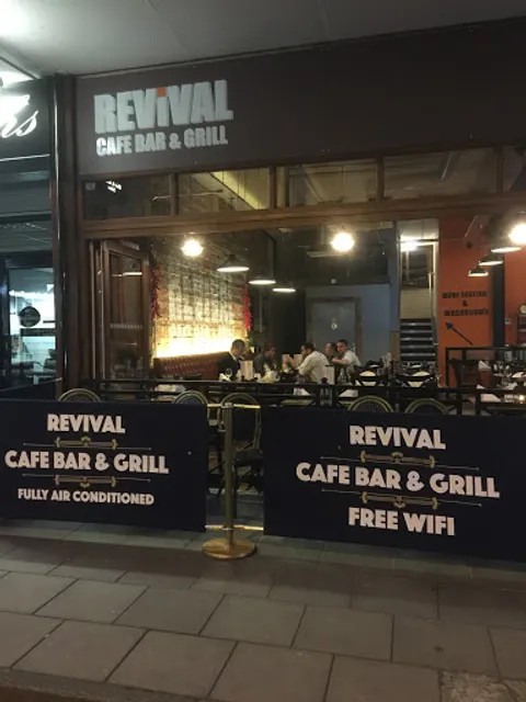 Revival Cafe Bar & Grill