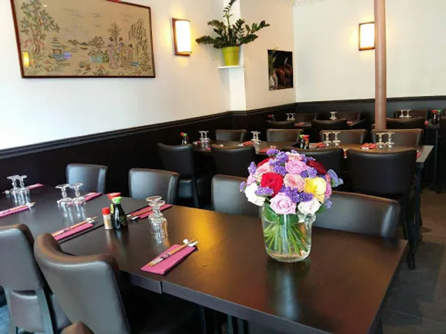 Jinyao Japanese Restaurant