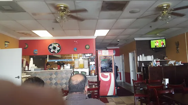 Tu Tienda Latina Taqueria