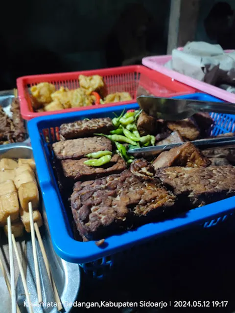 ANGKRINGAN CERET TELU