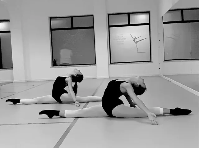 Estúdio de Dança e Yoga - Marta Loreto