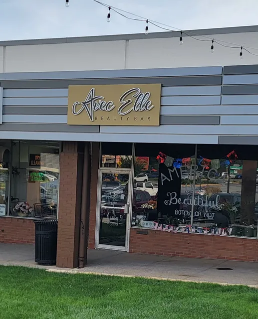 Avec Elle Beauty Bar