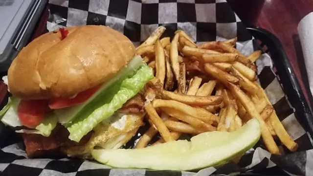 Garden Fresh Courthouse Cafe