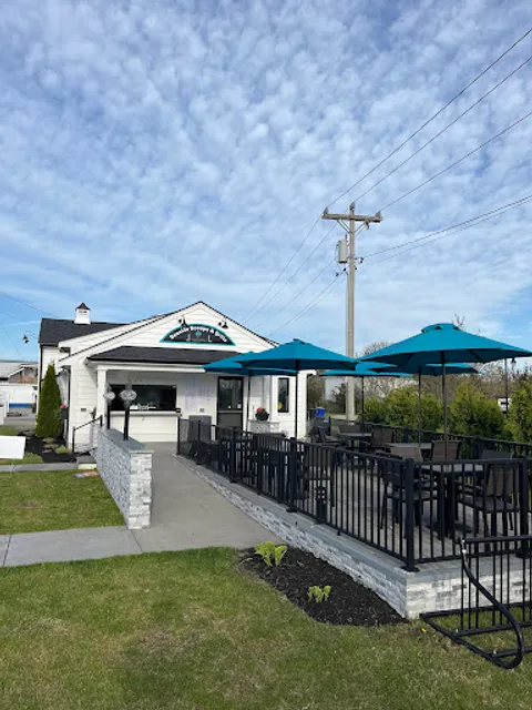 Seaside Scoops & Grille