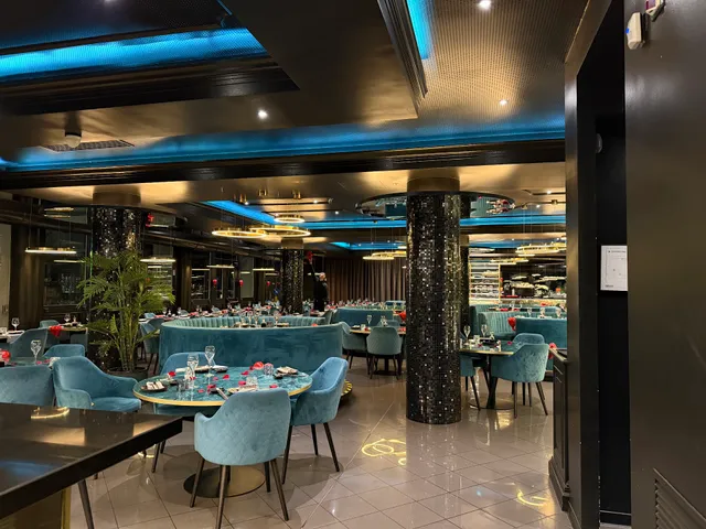 Yomakase Sushi Restaurant