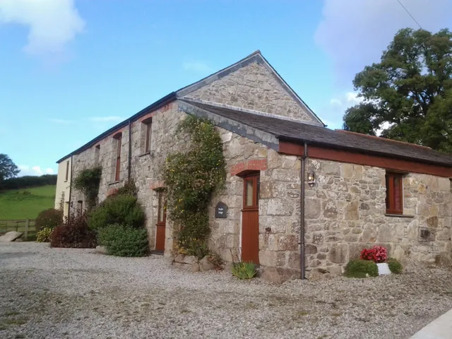 Lower Treslea Farm