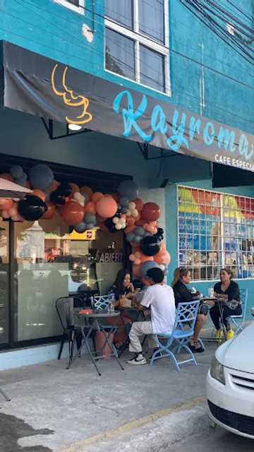Kayroma Café
