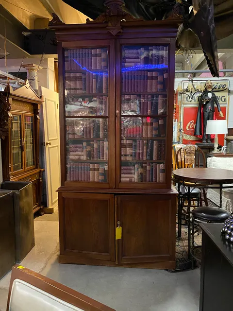 Deja Vu Furniture & More