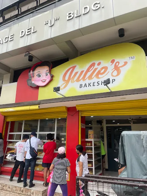 Julie's Bakeshop Tisa