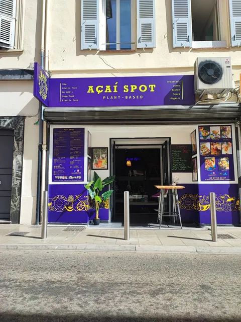 Acai Spot plant-based Cannes