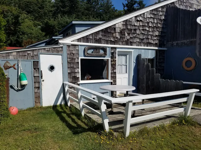 Lieber Haven Marina Resort