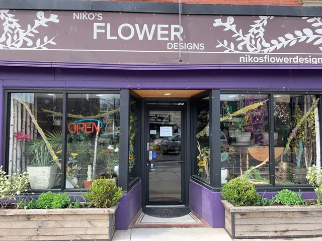 Niko's Flower Designs