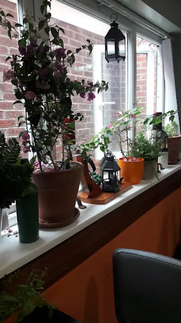 Nostalgia BISTRO, WINE, BAR.