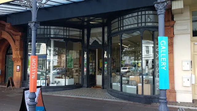 Mostyn Oriel Cafe