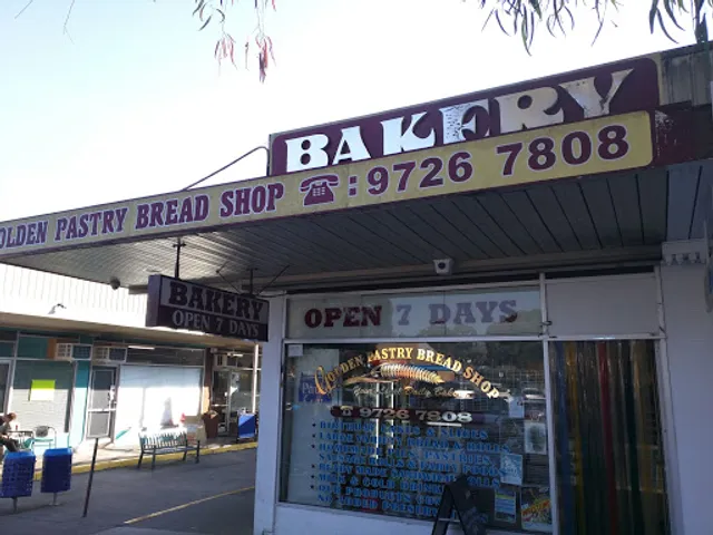 Golden Pastry Bread Shop