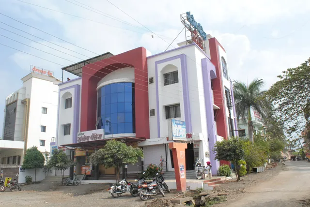 Hotel Santosh Palace & Lodging