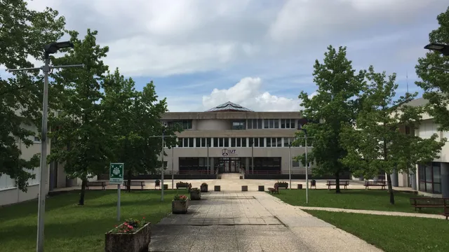 I.u.t University Institute Technology