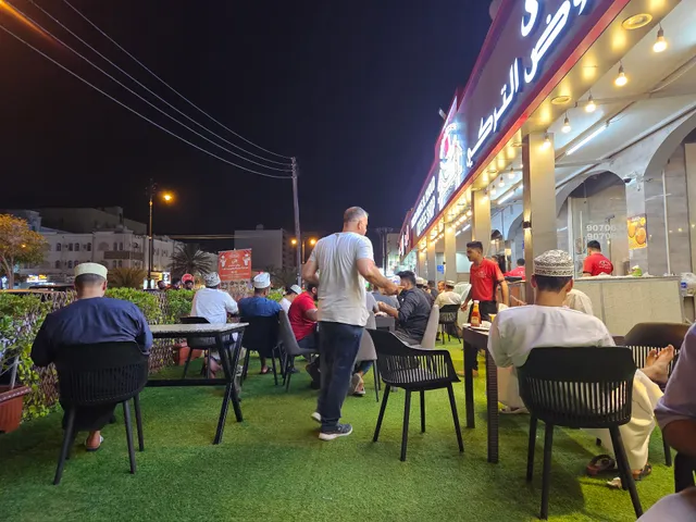 Turkish Aroos Al Khoud مقهى عروس الخوض التركي