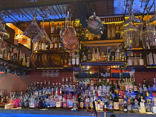 The Neat Whiskey Bar