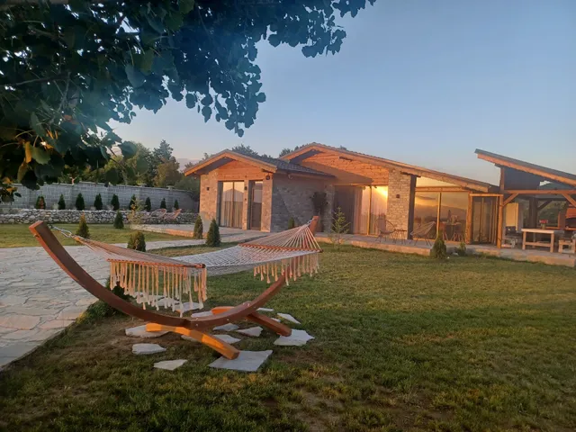 Megalith Resort / Мегалит Резорт