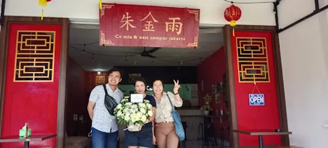 Cc mie & nasi campur jakarta