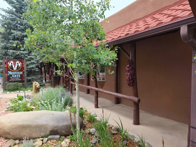 Mountain Arts Gallery-Framing