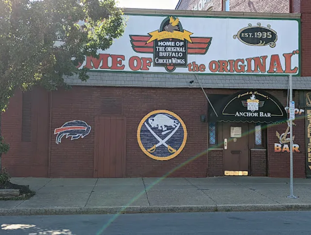 Frank & Teressa's Anchor Bar