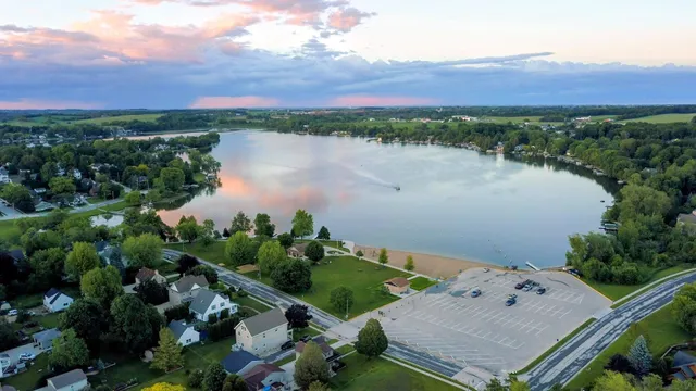 Bob McDermott Lakeview Park