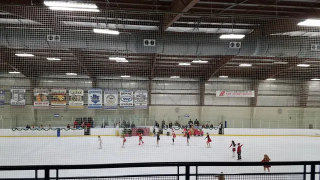 Winding River Skating Center