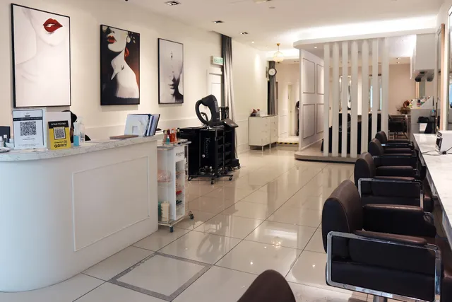 ⁠Le Classic (Publika) - Best Hair Salon in Mont Kiara