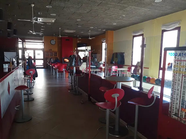 Bar-Restaurante-Bolera "El Rececho"