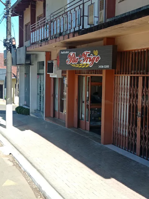 Padaria e Confeitaria Pão de Trigo