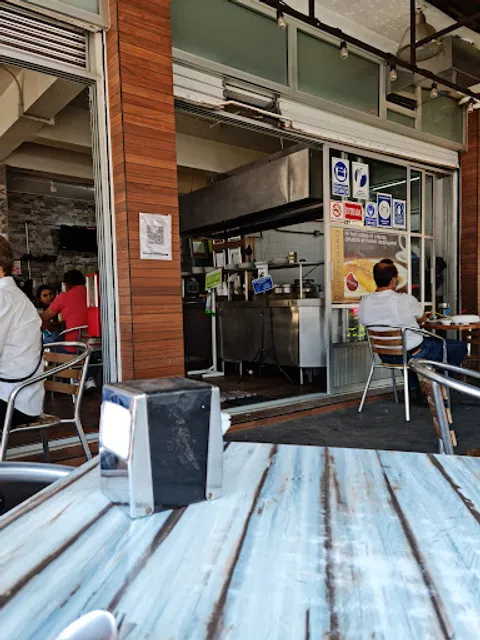 Tacos y Tortas | La Especial