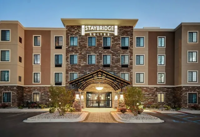 Staybridge Suites Southgate – Detroit Area, an IHG Hotel
